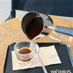 MŌMUS coffee - Halal