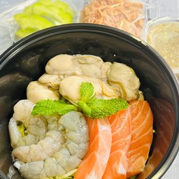ยำแซ่บสามสหาย