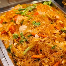 ผัดวุ้นเส้นผัดไข่