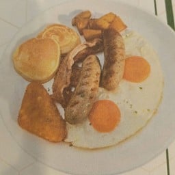 ร้านโคโลเนียลบารแอนด์กริล Colonialbarandgrill