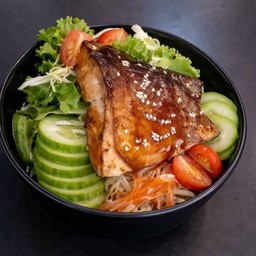 สลัดมอนย่าง