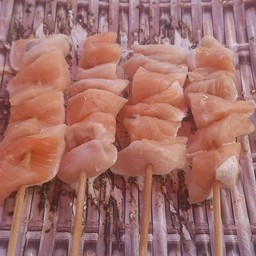 ย่างกรอบๆสั่งใด้ค่ะ