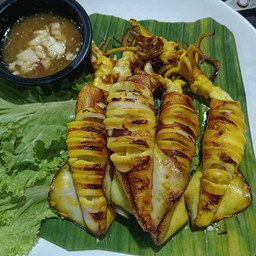 ปลาหมึกย่าง