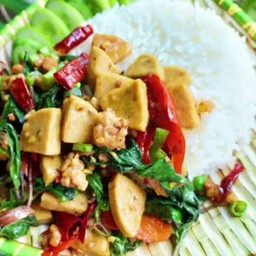 ข้าวกะเพราหมูสับ+หมูยอ