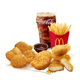 ชุดแมคนักเก็ต การ์ลิคแบล็คเปปเปอร์ 10 ชิ้น (L)