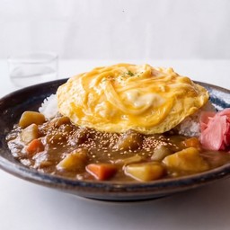 ข้าวแกงกระหรี่ไข่ข้น