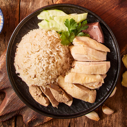 สามเซียน (ข้าวมันไก่+เลือด+ตับนุ่ม)