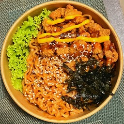 มาม่าเผ็ดเกาหลี (ซัมยัง) + ไก่กรอบซอสเกาหลี&ชีส