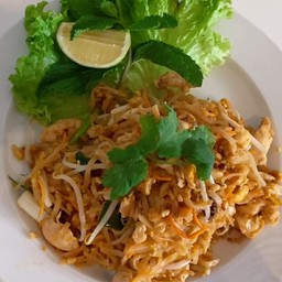 ผัดไทยไก่