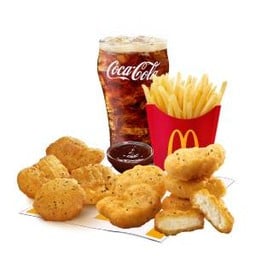 ชุดแมคนักเก็ต การ์ลิคแบล็คเปปเปอร์ 10 ชิ้น (XL)