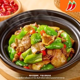 เนื้อหมูผัดพริกสด辣椒炒肉-