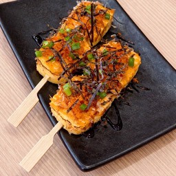 ไข่หวานย่างซอสท็อปปลาแห้งสาหร่ายไข่กุ้ง