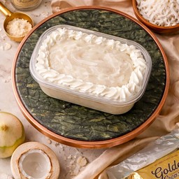 เค้กมะพร้าวอ่อนครีมสดพรีเมียม (Premium Young Coconut Fresh Cream Cake)