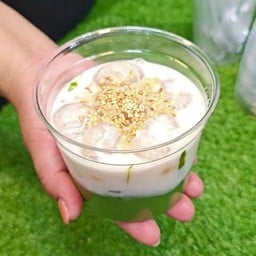 บุญสุนันท์ ขนมเปียกปูนลำไยกะทิสด