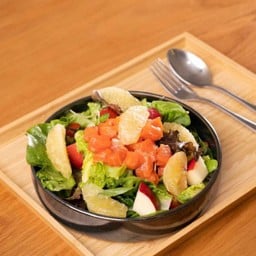 Salman Salad and Som Cheng