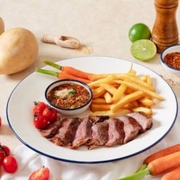 สเต็กเนื้อซอสแจ่ว Beef Steak with Jaew Sauce