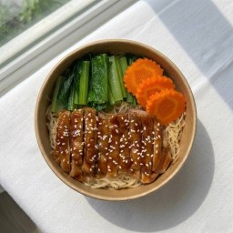 บะหมี่ไก่เทอริยากิ (Chicken Teriyaki Noodles)