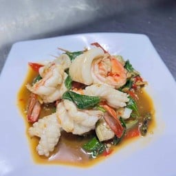 ผัดกระเพราทะเล