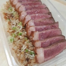 สเต็กเนื้อออสเตรเลียนพิคานย่า พรีเมียม ขุน 120 วัน (100 กรัม)