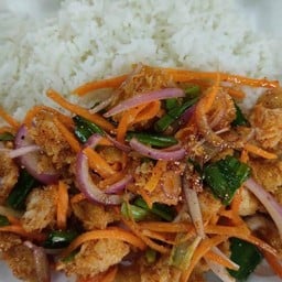 ไก่ยำขั้นเทพ หลัง มข. (เจ้าเก่า)