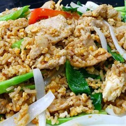 ข้าวผัดหมู