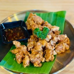 กับข้าว กับเธอ.cnx สามแยกสถานีรถไฟ เชียงใหม่