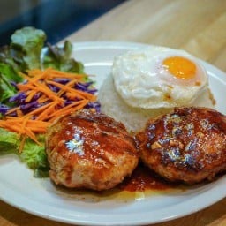 ค่อยๆย่าง - เทปันยากิ ค่อยๆย่าง - เทปันยากิ ข้าวหน้าเนื้อ