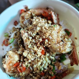 ข้าวกุ้งคั่วพริกเกลือ