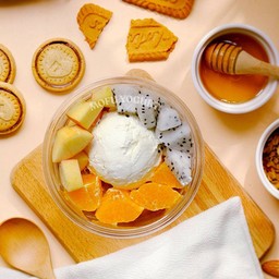 G8 : แอ๊ปเปิ้ลแดง ส้มไต้หวัน แก้วมังกร