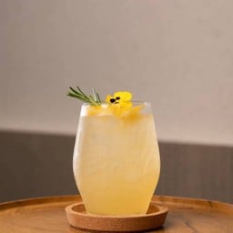 Som Yuzu & Honey  Soda