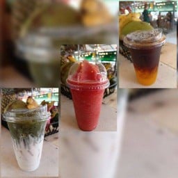 เขียวขจี,กาแฟสด&ผลไม้ปั่น (ก๋วยเตี๋ยวเรือแร่ดสยามสาขา2) ก๋วยเตี๋ยวเรือแร่ดสยามสาขา2