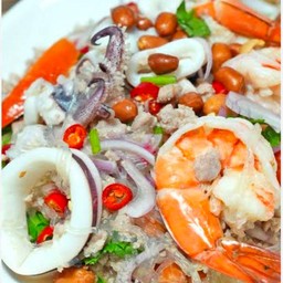ยำวุ้นเส้น