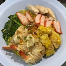 บะหมี่อิ่มจุก แยกพระญาติ ค้าบได้ค้าบ