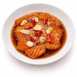แซลม่อนดองซีอิ๋วเกาหลี 150 กรัม ( เฉพาะแซลม่อน )
