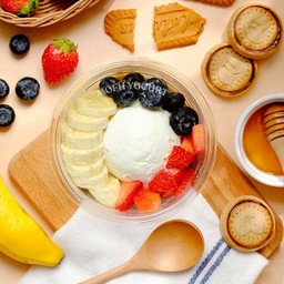 G4 : สตรอเบอรี่ กล้วย บลูเบอรี่