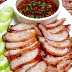 คอหมูย่าง