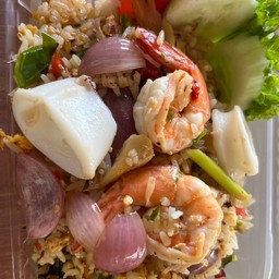 ข้าวผัดต้มยำทะเล