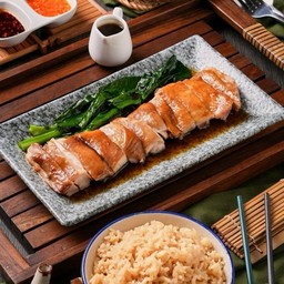 ชุดไก่ต้มซีอิ๊วไก๊ฟ่าน + ข้าวมัน ปกติ