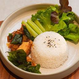 ข้าวไก่ทอดซอสไอคลั่ง
