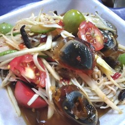ตำปลาร้าไข่เยี่ยวม้า