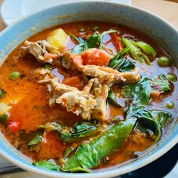 แกงเผ็ดเป็ดย่าง