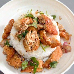 ข้าวยำไก่แซ่บ - ตามสั่ง by Bumbim