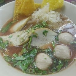 อริสรา โกรวย