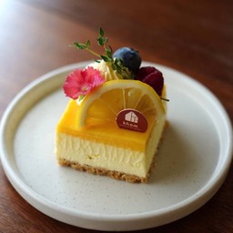 Lemon cheese pie