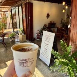 The GrandBond Story | เครื่องดื่มและอาหารทานเล่น บ้านเพ ระยอง