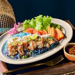 หมี่ยำแซ่บหมูนุ่ม