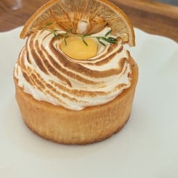 เลมอนเมอแรงค์ทาร์ต