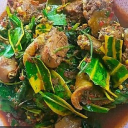 คั่วแฮ้มไก่