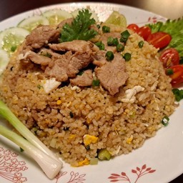 ข้าวผัดหมู