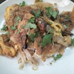 หอยทอด